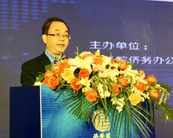 百名海外博士走进湖北“侨梦苑” 共商合作共赢 百名海外博士走进湖北“侨梦苑” 共商合作共赢